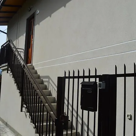 Betty's House Апартаменты