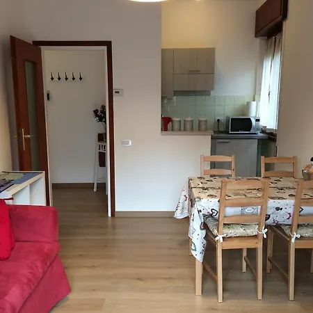 Betty's House Apartament Mandello del Lario