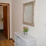 Betty's House Apartamento *